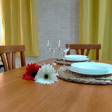 Monolocale Centro Storico Via Giardini Apartment Cagliari