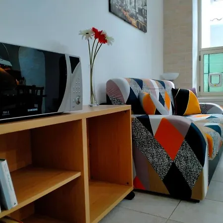 Monolocale Centro Storico Via Giardini Apartmán Cagliari